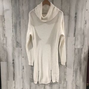 VENUS Cream Colored Sweater Dress Size Large